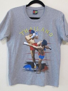 Muay Thai Kick Boxing Novelty Top T-Shirt Gift Souvenir